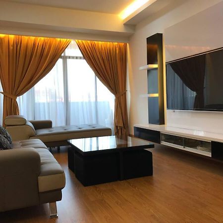 Alza Mahkota Hotel Melaka ภายนอก รูปภาพ