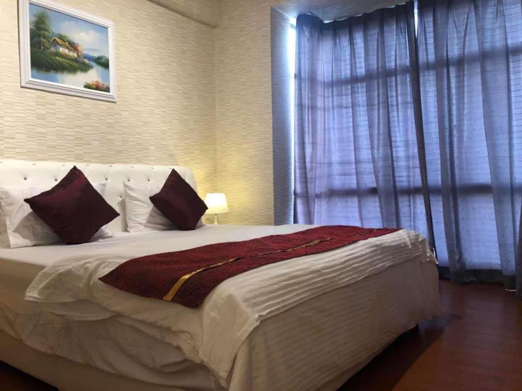 Alza Mahkota Hotel Melaka ภายนอก รูปภาพ